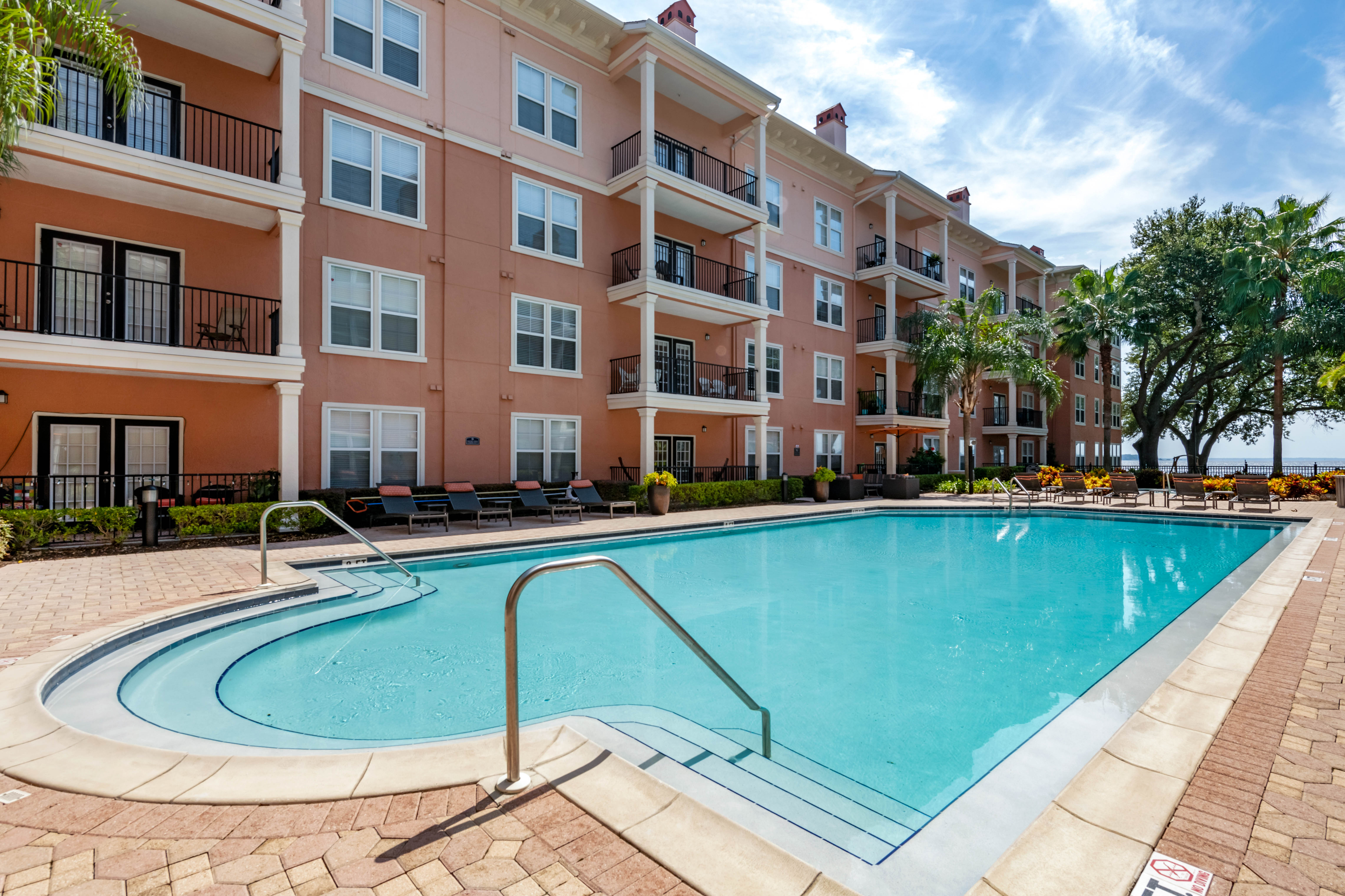 2054 Riverside in Jacksonville, FL - Pool